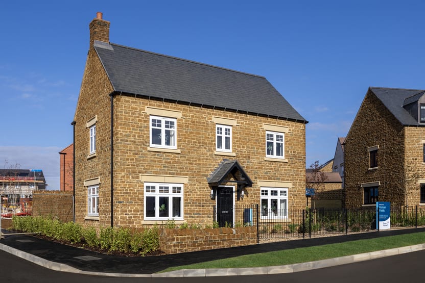 Roman Fields Banbury image