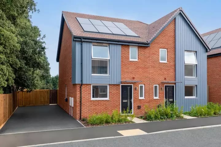 Elizabeth Square image