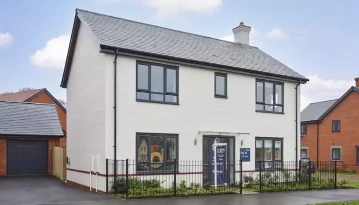 Bellway At Boorley Gardens image