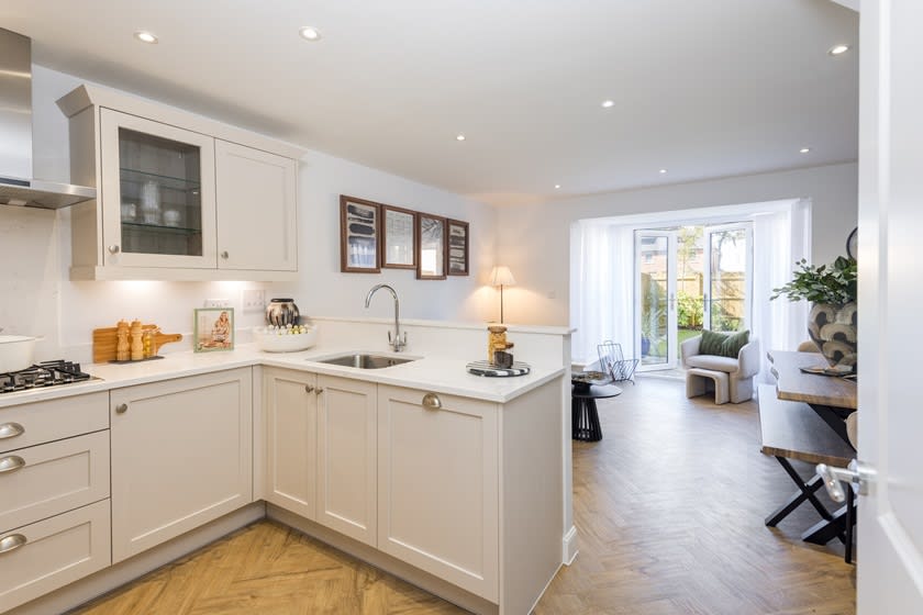 Fairway Gardens Dwh image