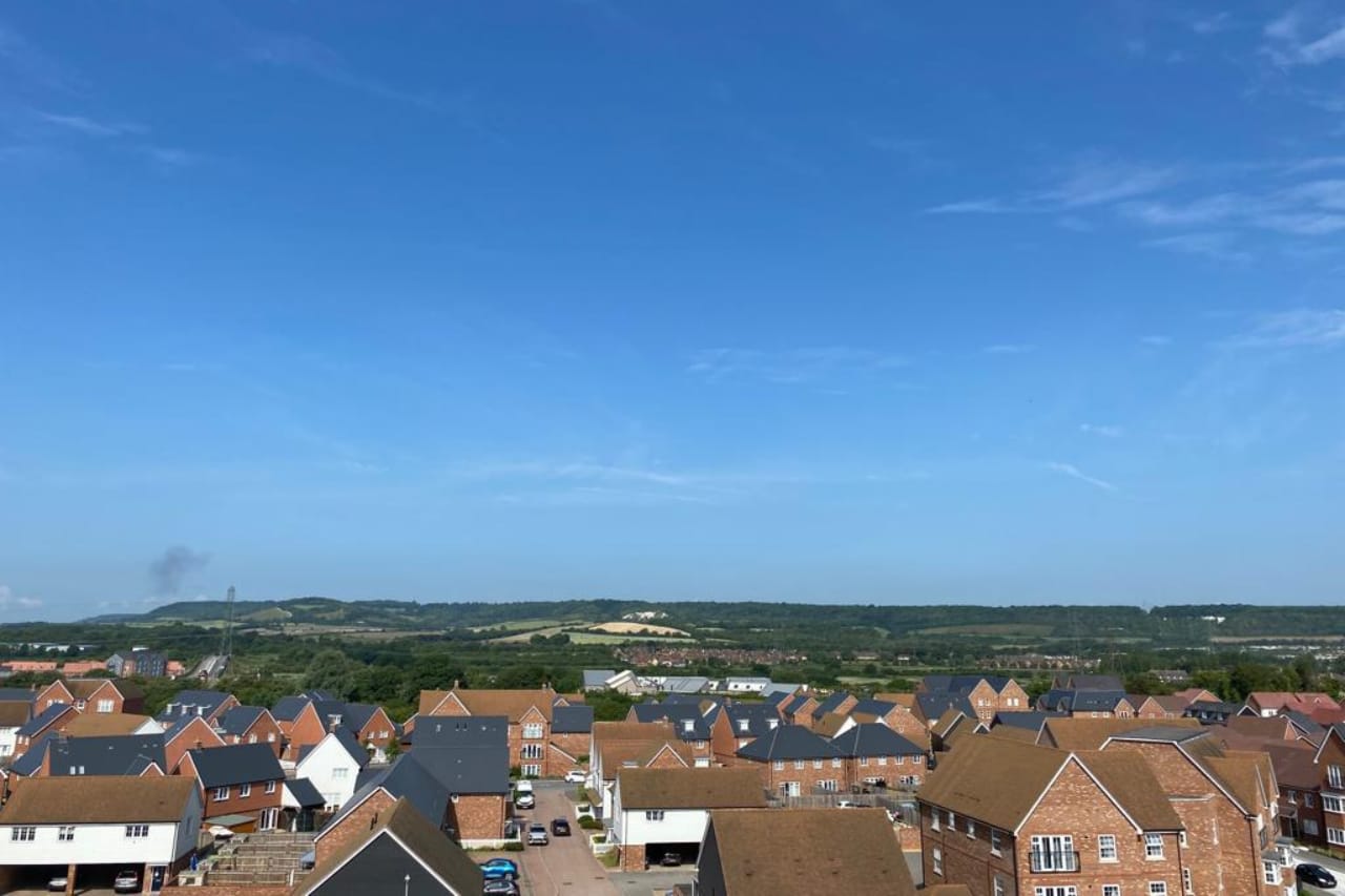 Beuley View Peters Village image