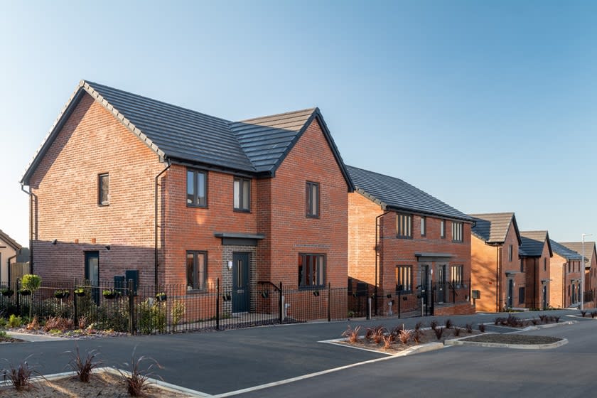 Pentref Llewelyn image