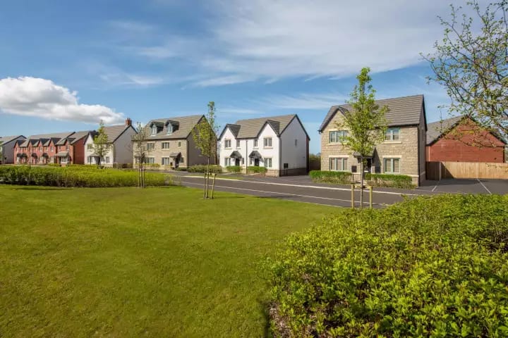 Craig Y Parcau image