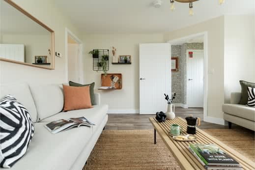 Handley Gardens, CM9 image