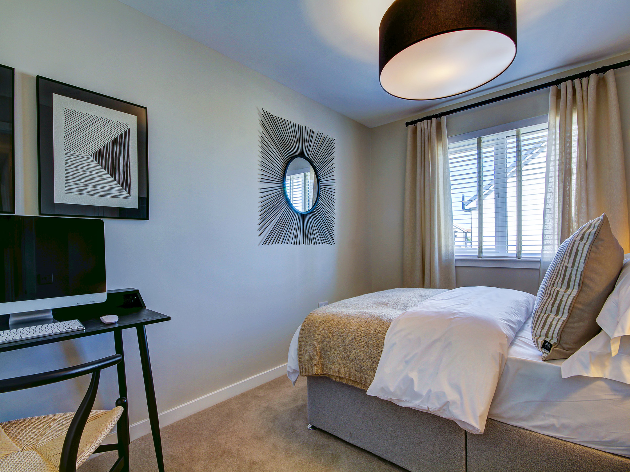 The Whithorn bedroom