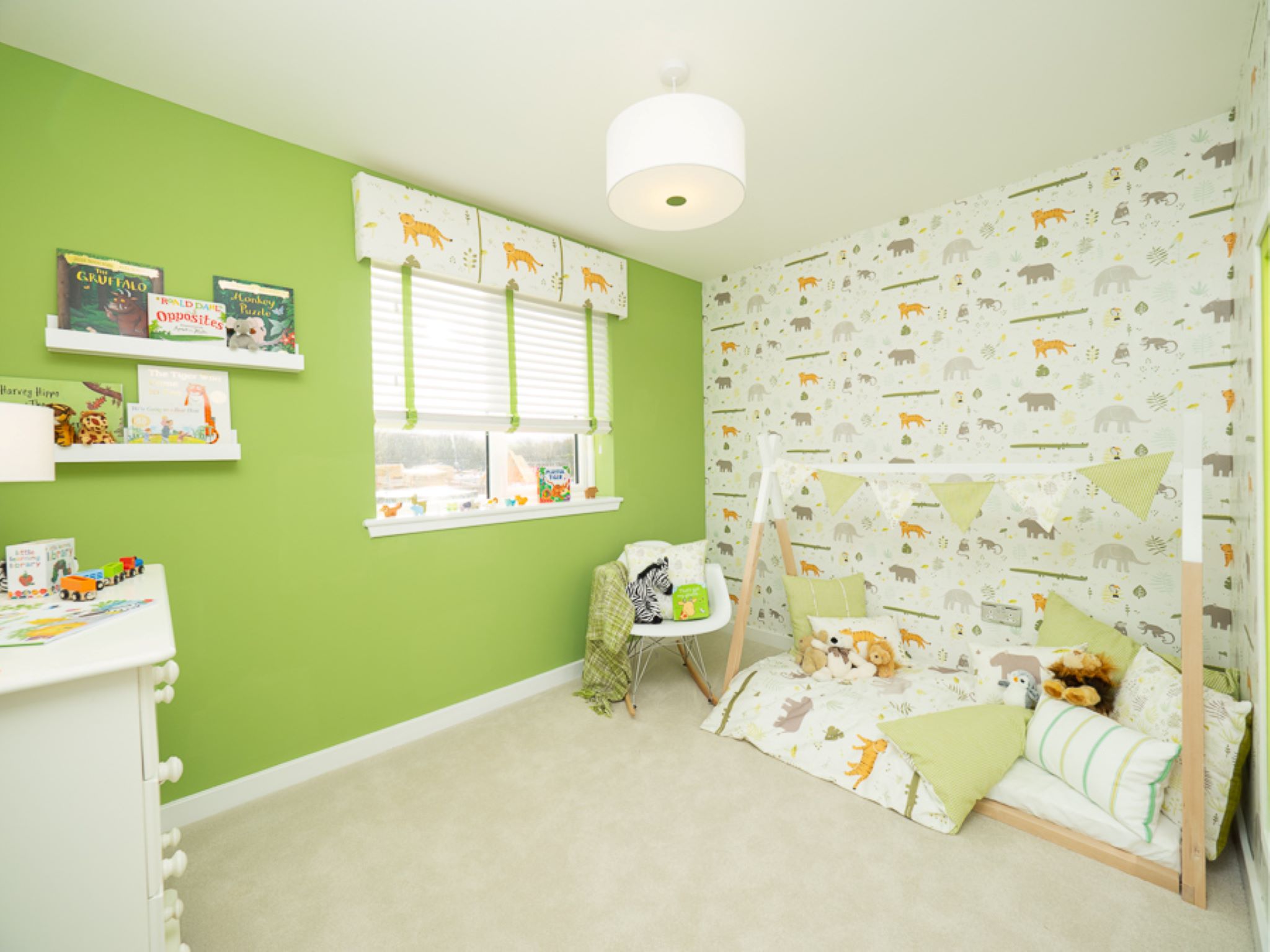 The Crammond bedroom