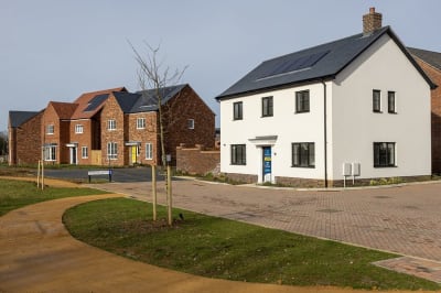 Willow Park Buckingham image
