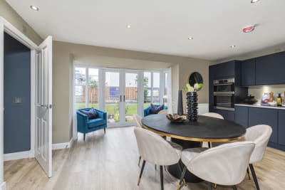 Dwh @ Cornhill Village image