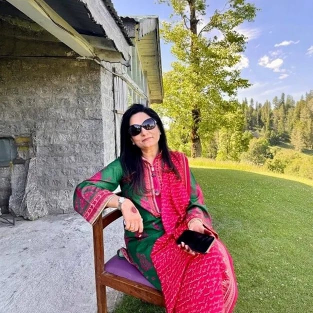 Najia Azmat