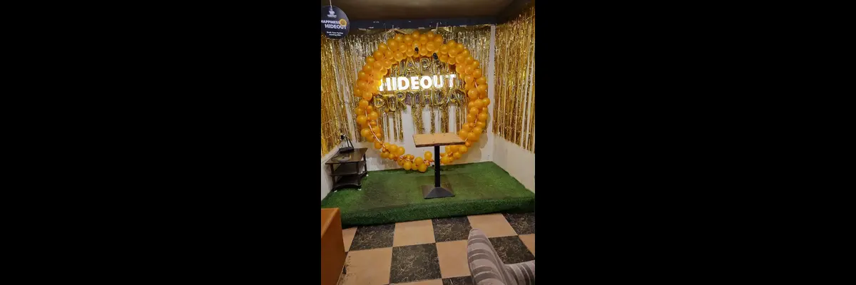 Cafe Hideout