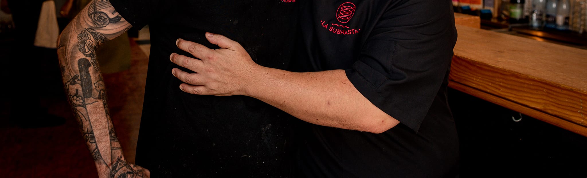 hero banner sea side view black and white