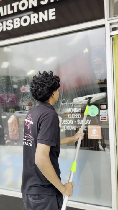 Window Cleaning in Melbourne photo 1