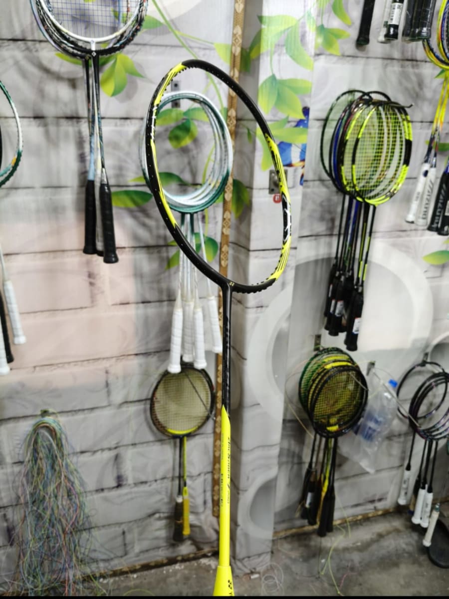 Yonex arc saber 7 pro Second Copy badminton racket, Power 26