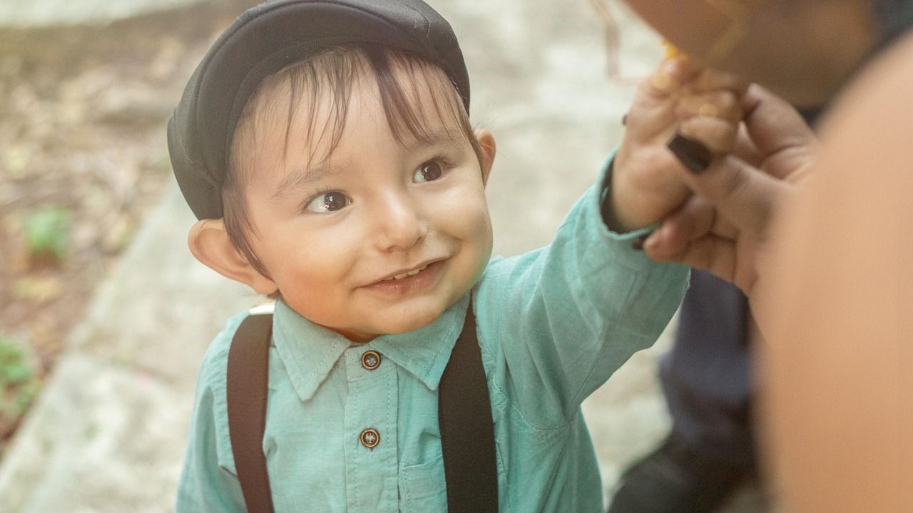 קשר קרוב ועצמאי: סדנה מעשית להורים