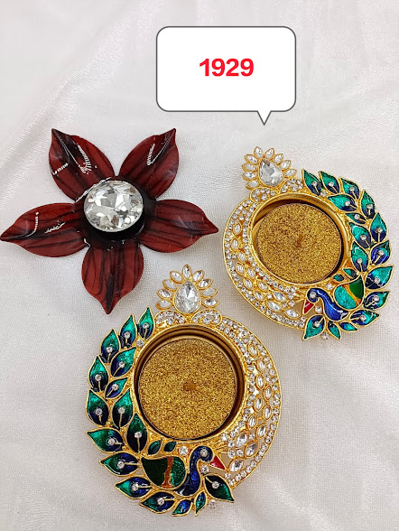 The Heirloom Kundan Tealight Pairing