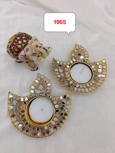 The Heirloom Kundan Tealight Pairing