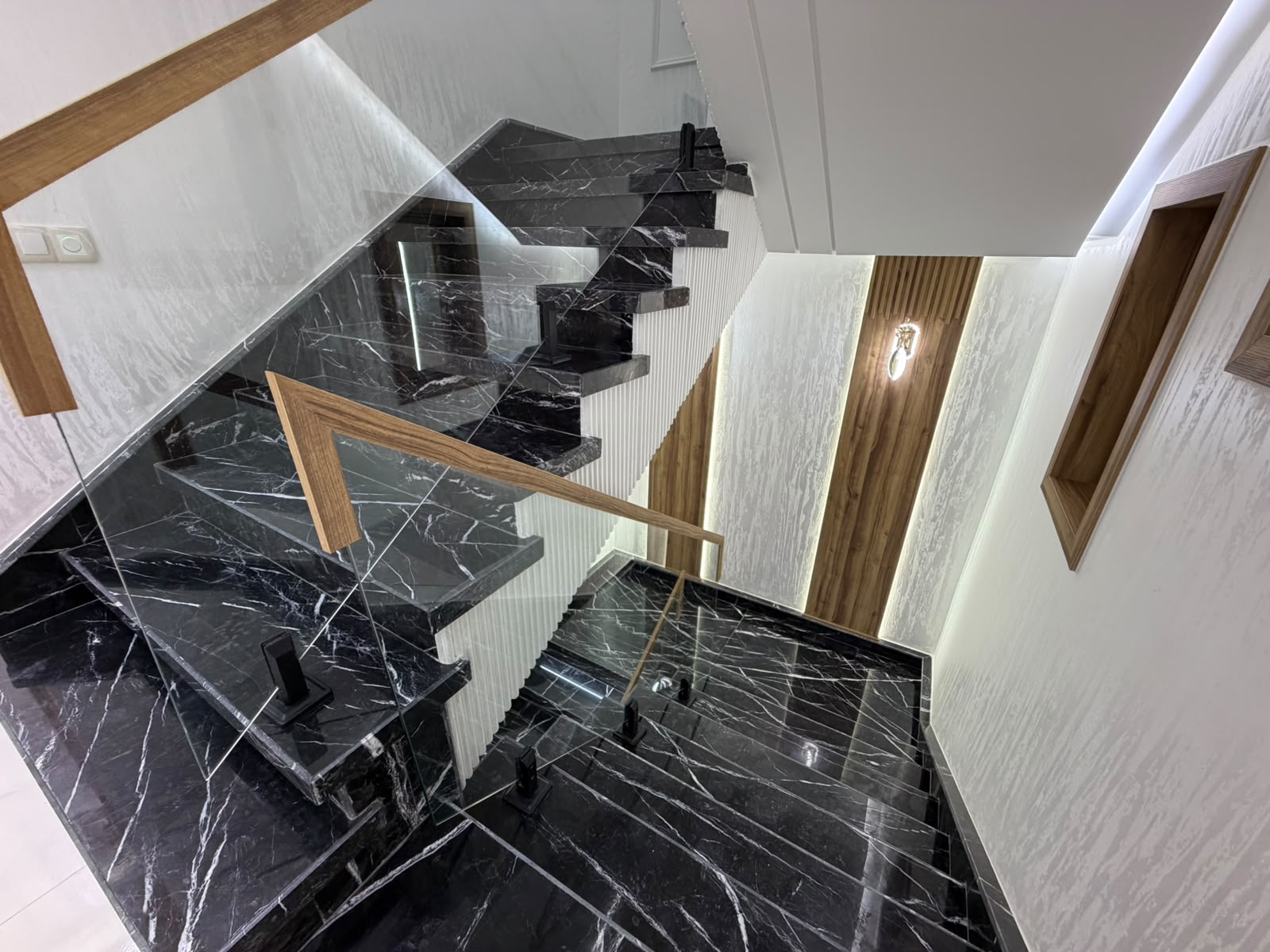 Two-Level Mini Villa in El Aounia 3