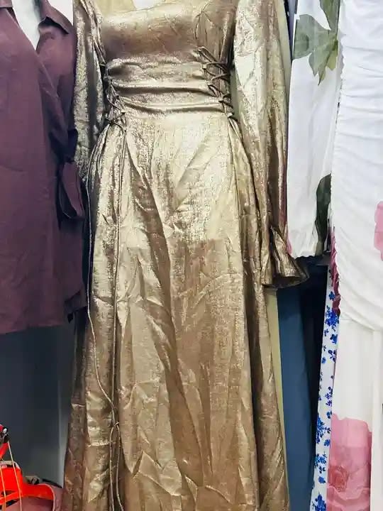 عبايات و فستانين نسائية 1/5