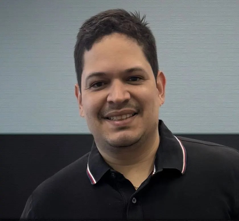 Profile of Carlos Lovera