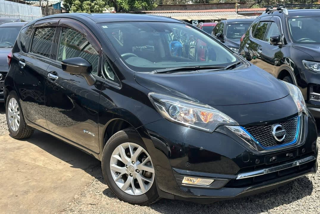 2018 NISSAN NOTE MEDALIST
2018