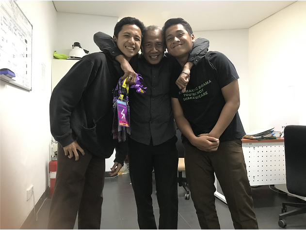Picture with Pak Prayit