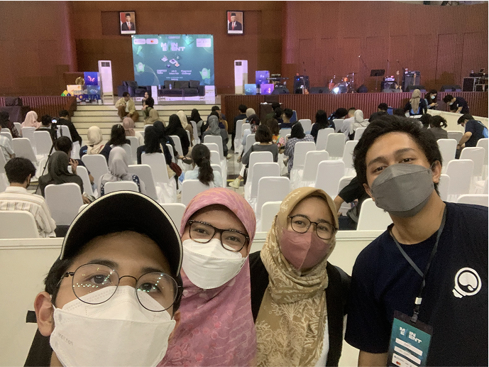 With Bu Dipta Tanaya and Ika from CSUI Board Team