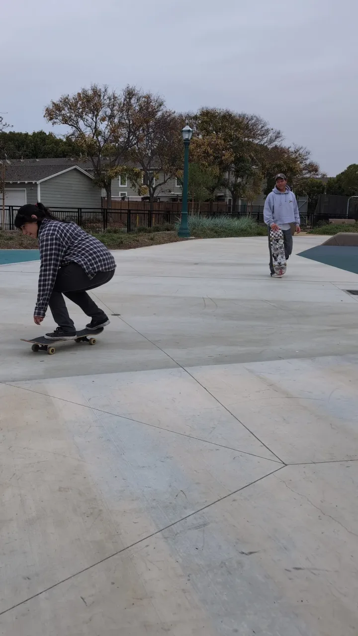 assets/November-23-2024/PXL_20241123_211104780-1000w_knuzg8