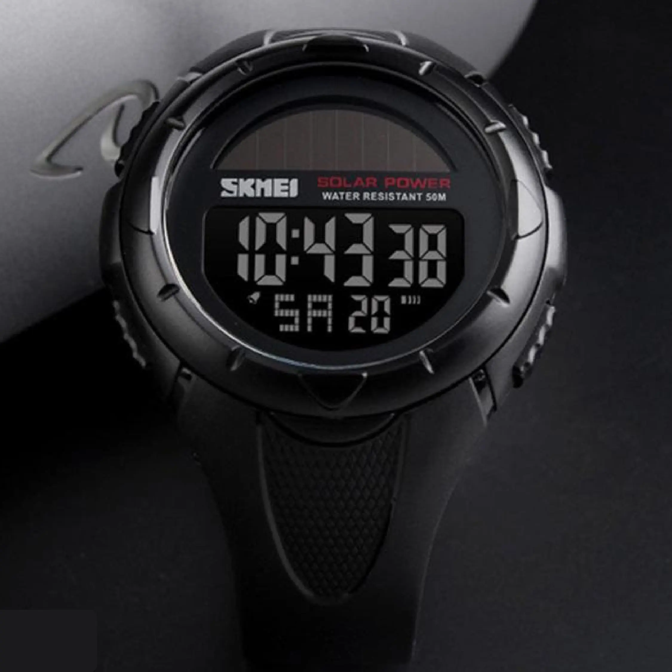 Detalle del reloj Sanda 2145