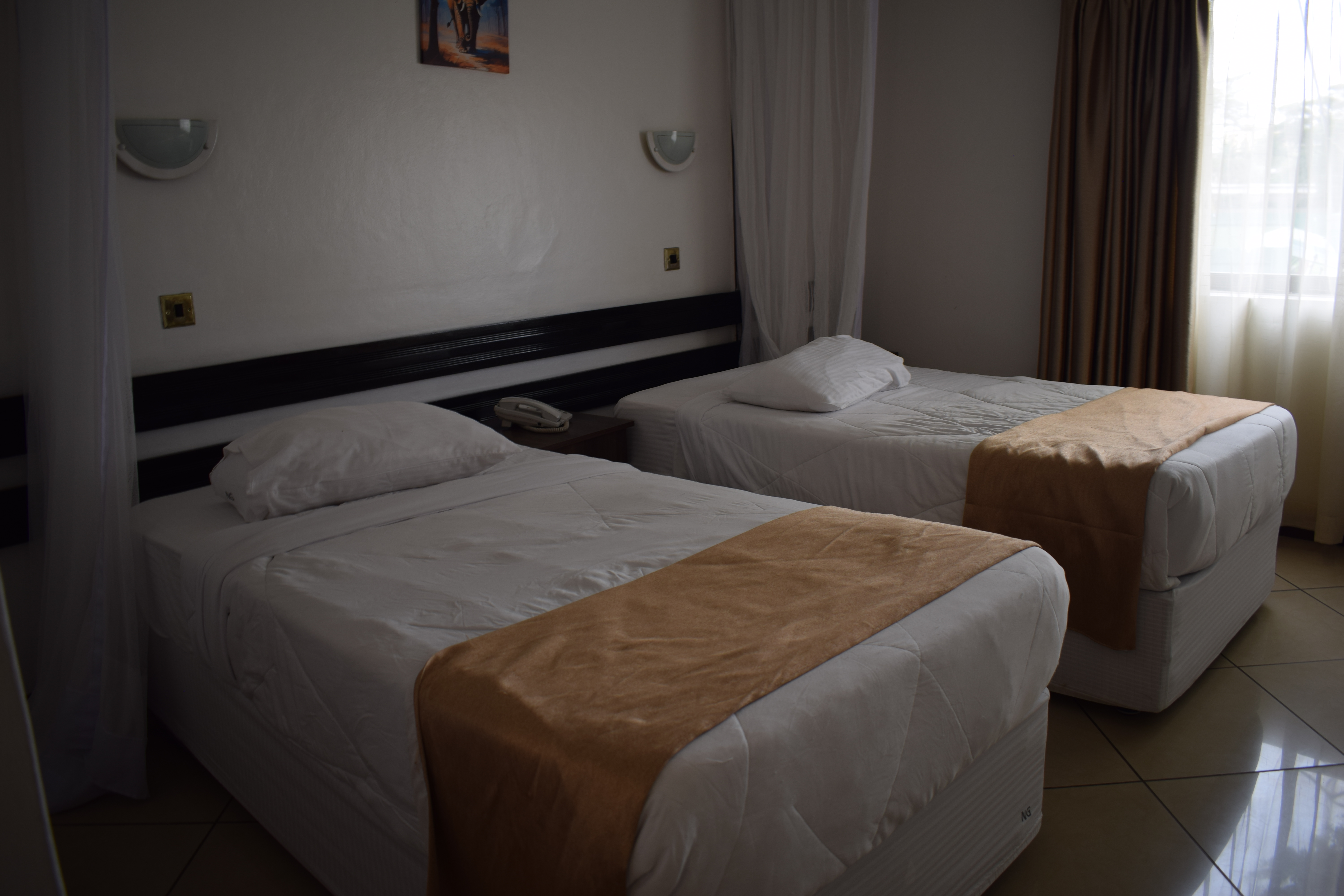 Room Detail