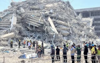 Землетрус магнітудою 7,7 балів у Південно-Східній Азії: / Reuters