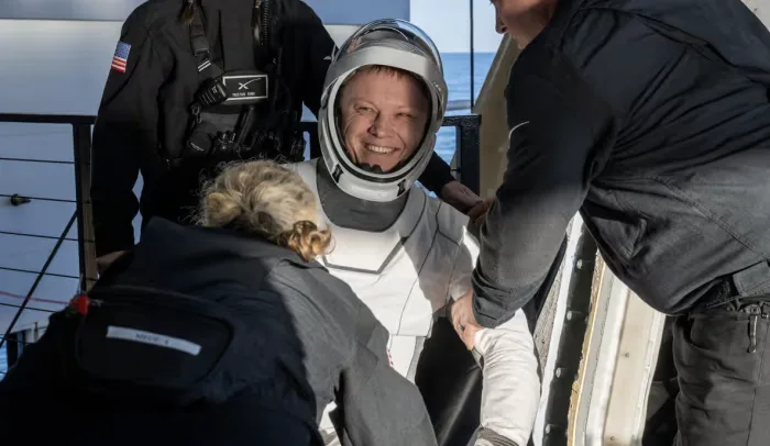 Астронавти NASA повернулися на Землю / www.theguardian.com