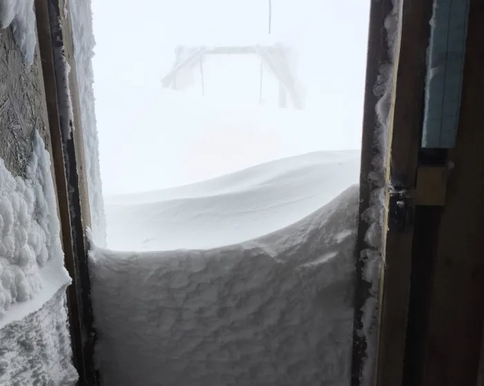 У Карпатах на Піп Івані сильні снігопади / facebook.com/chornogora.rescue112