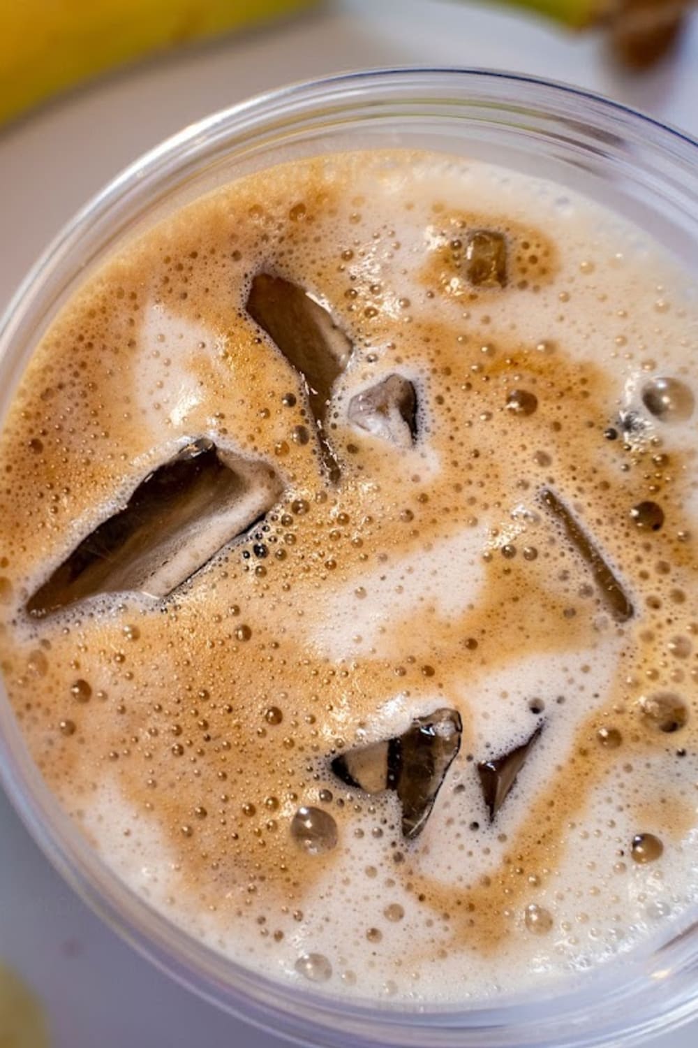 Aura Café ™ — matcha drink detail