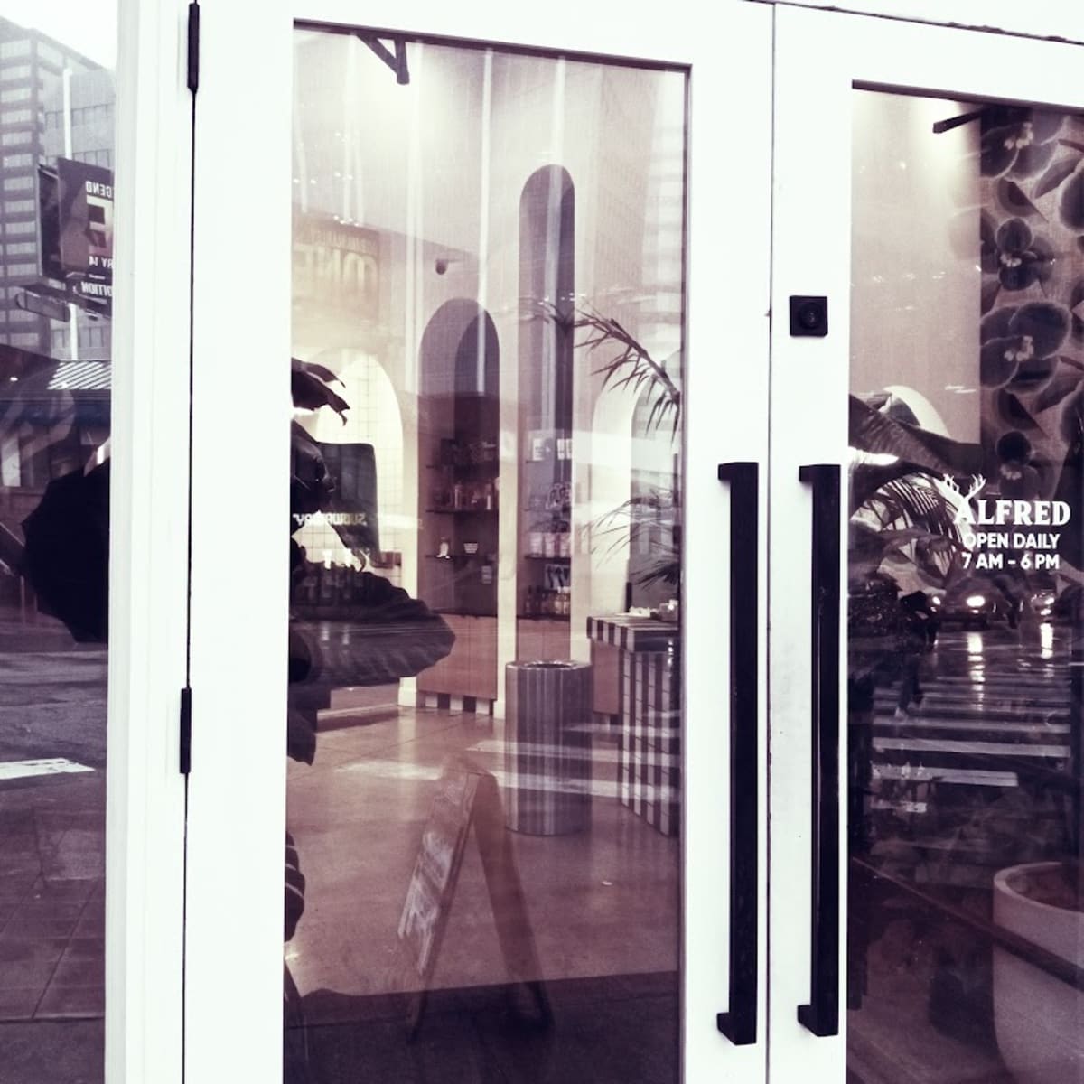 Alfred Coffee - Photo 1