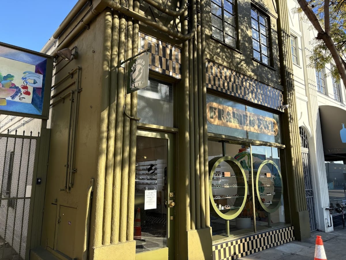 Blue Bottle Coffee - Photo 1