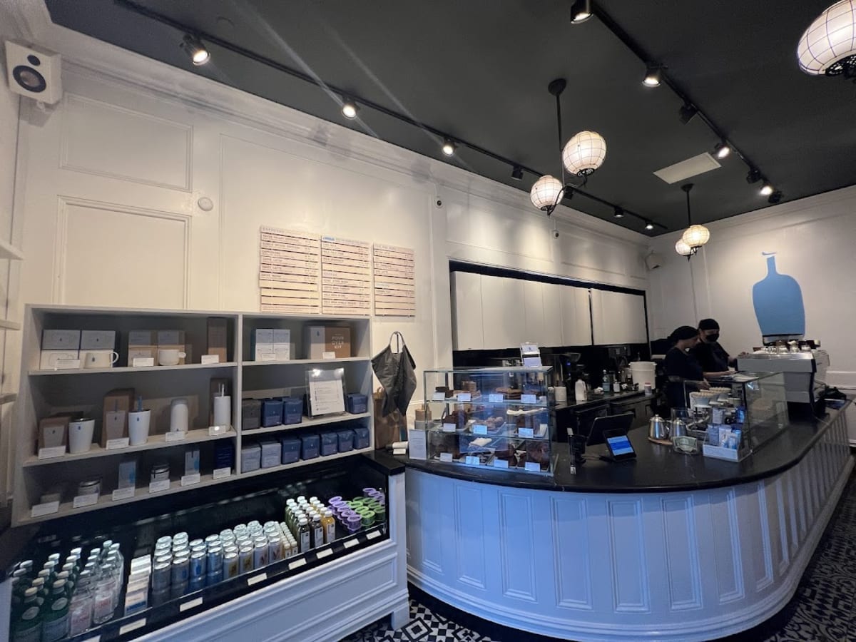 Blue Bottle Coffee - Photo 4
