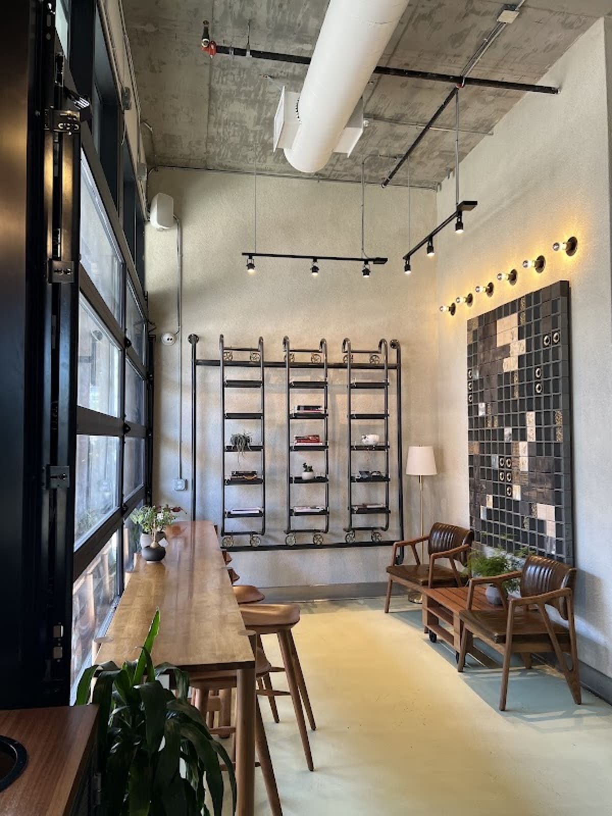 Boxx Coffee Roasters Co. - Photo 4