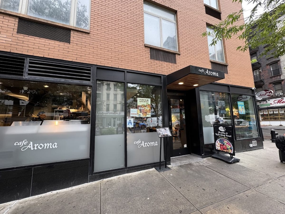 Cafe Aroma - Photo 1