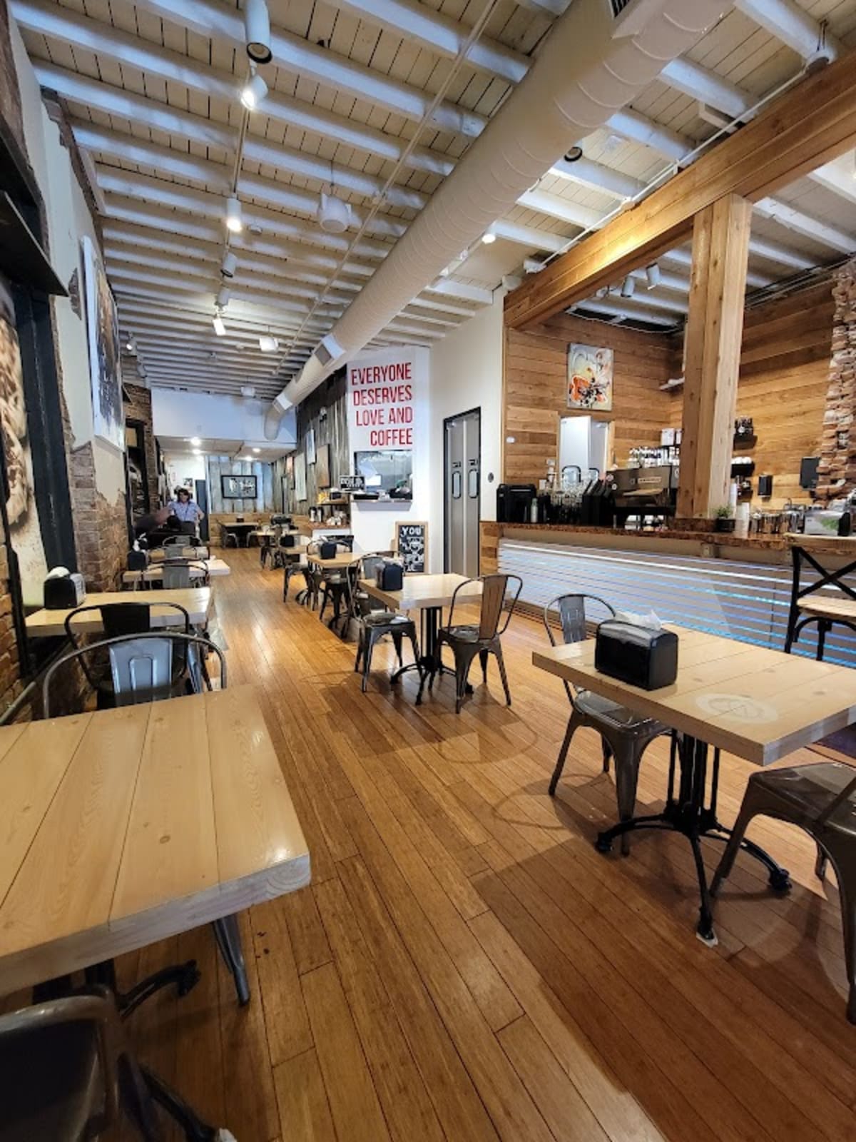 Just Love Coffee Cafe - Photo 4