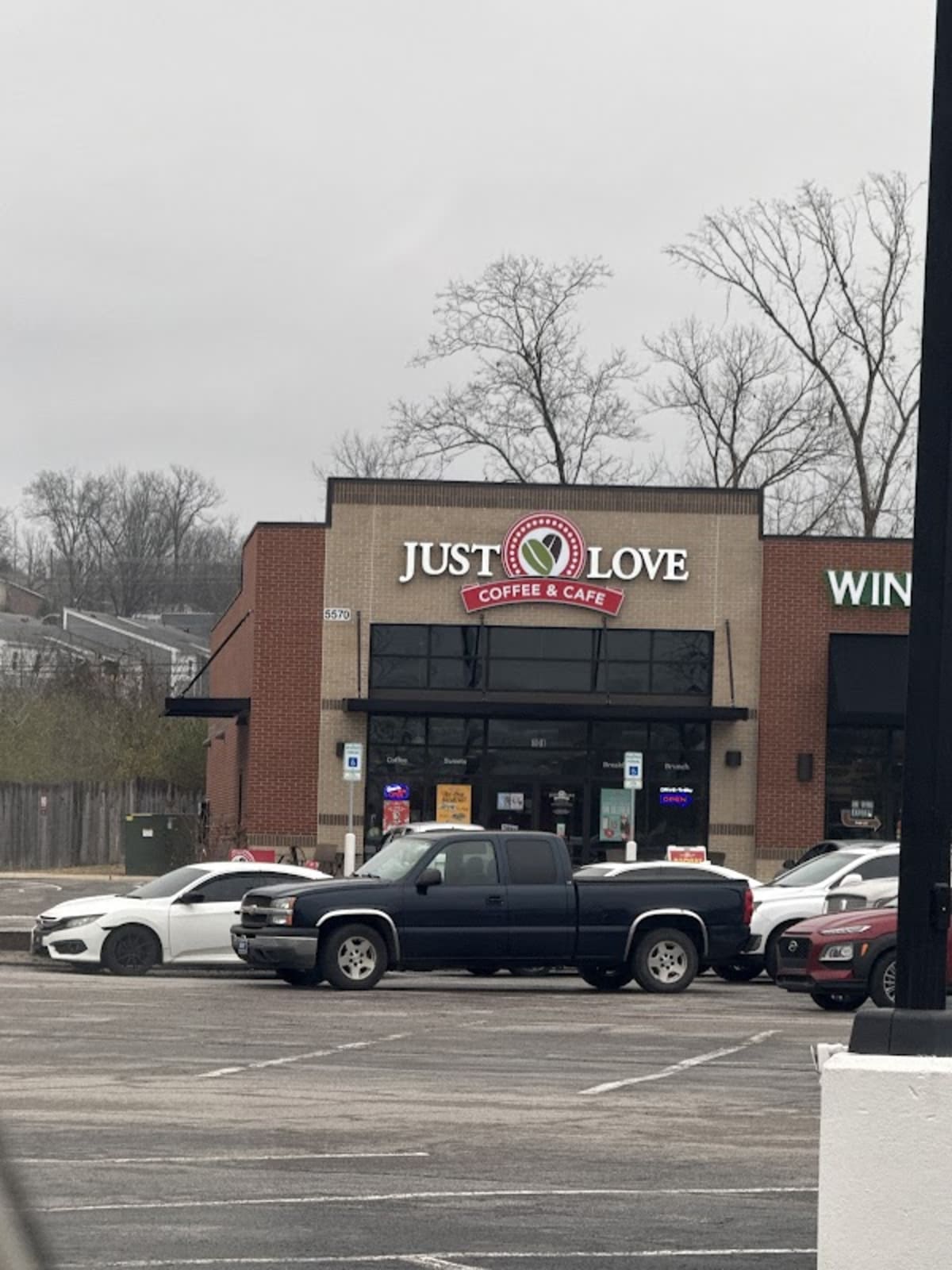 Just Love Coffee Cafe - Photo 5