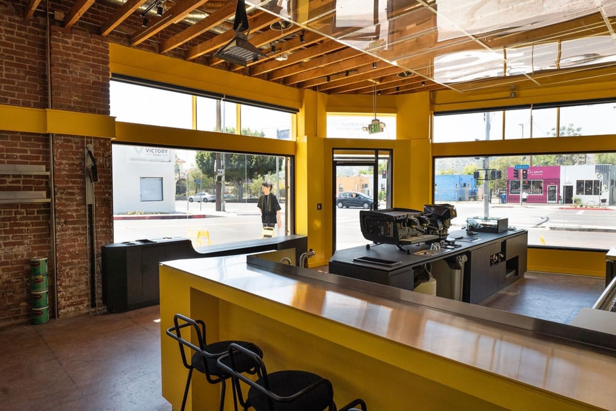 Loquat Coffee - Photo 1