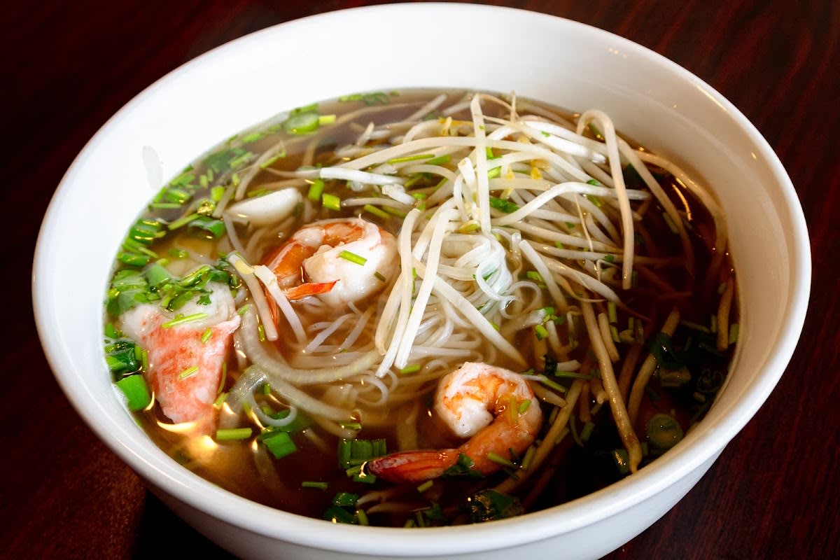 Love4Sushi&Pho - Photo 2