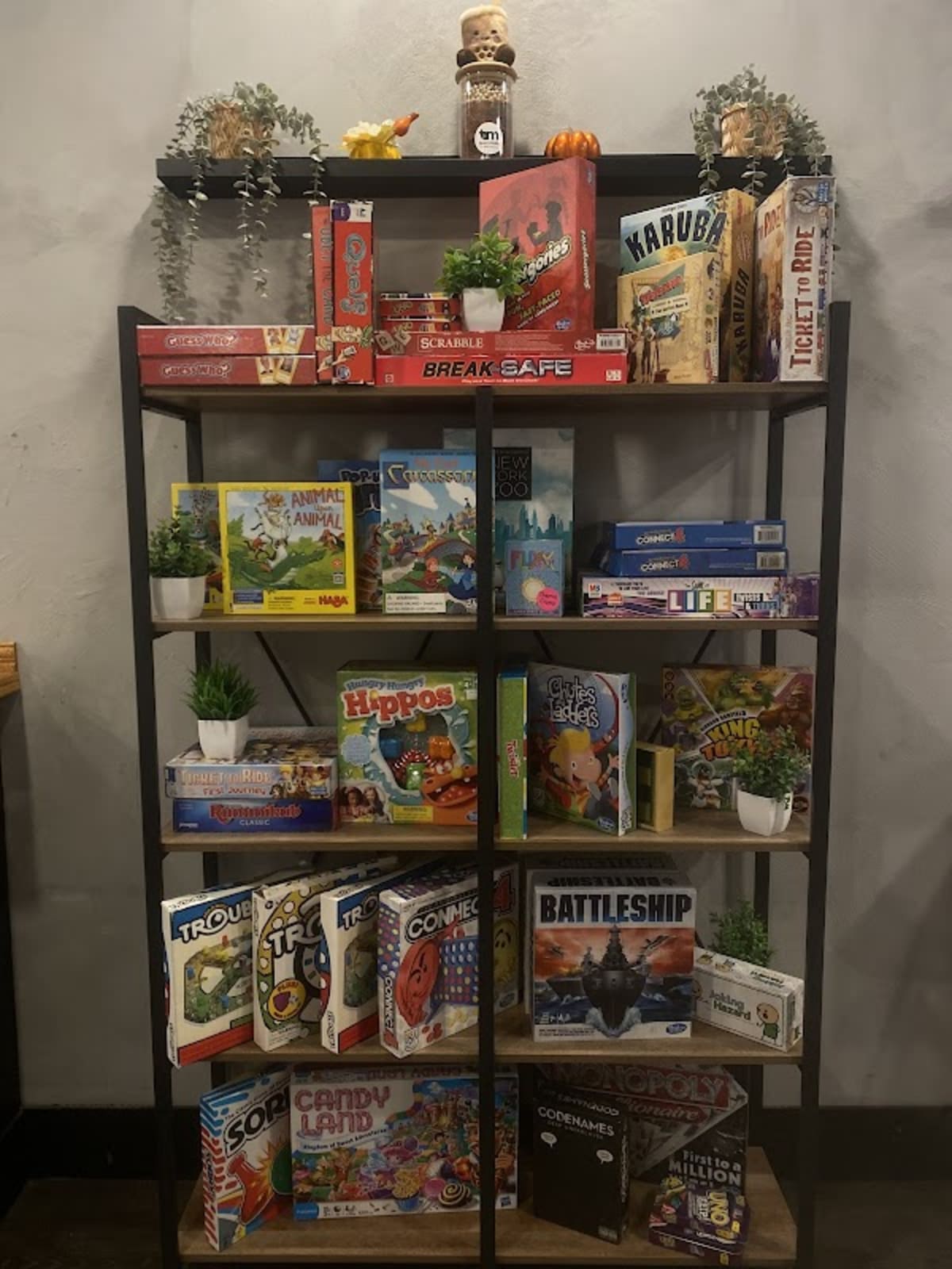 Tea and Milk - Photo 1