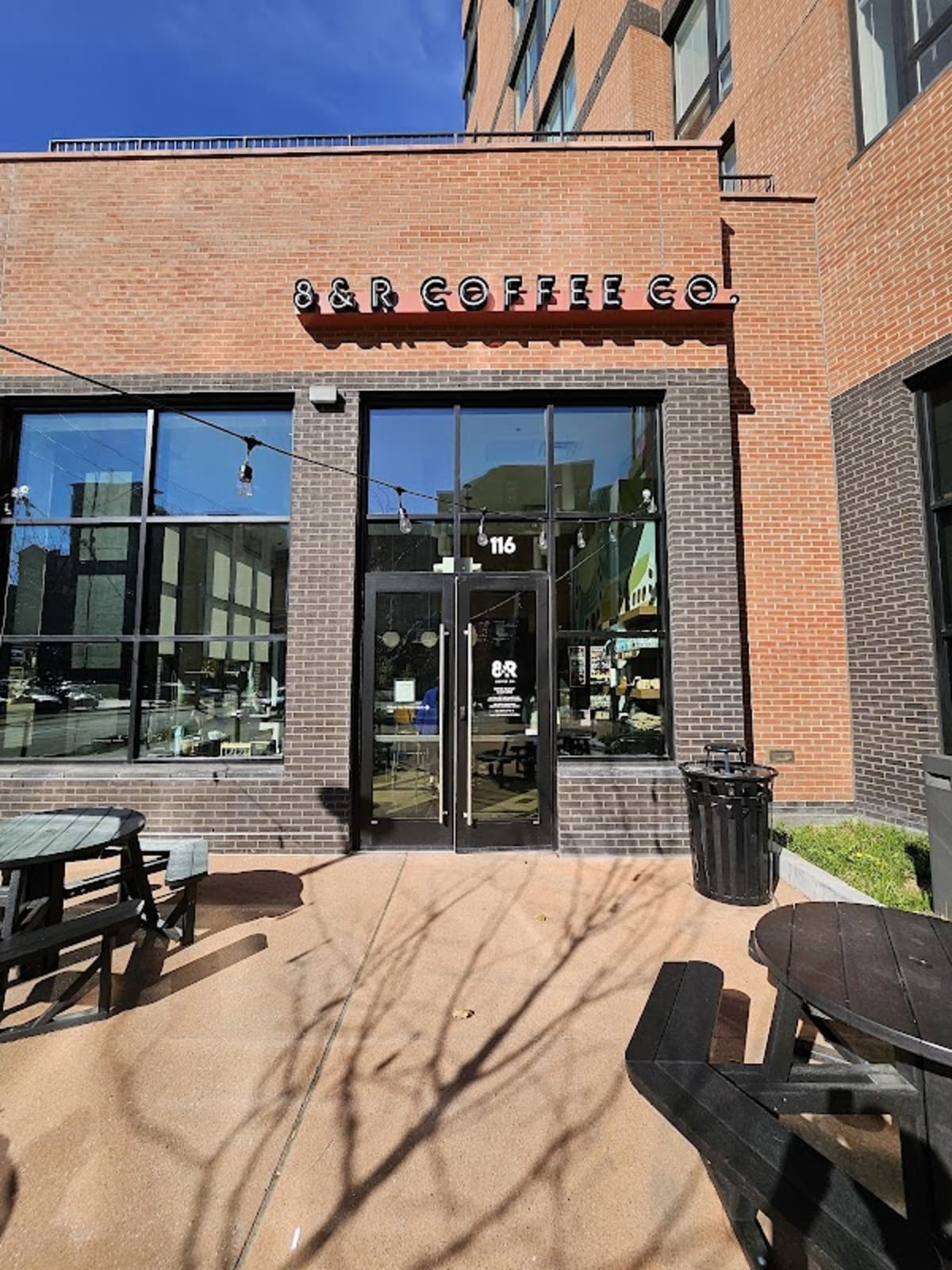 8th & Roast - Photo 4