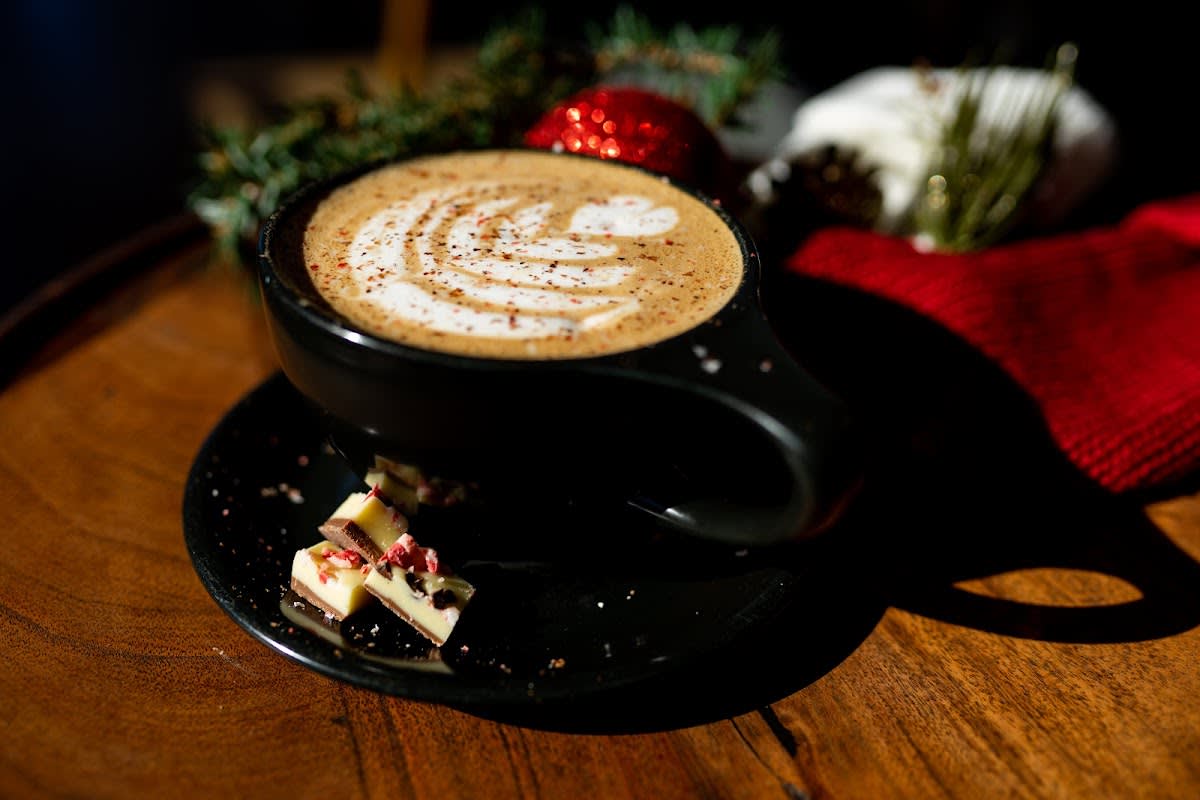 8th & Roast - Photo 2