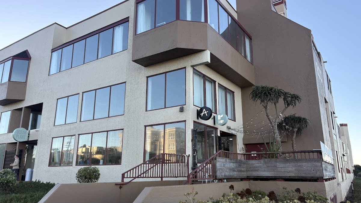 Andytown Coffee Roasters - Photo 4