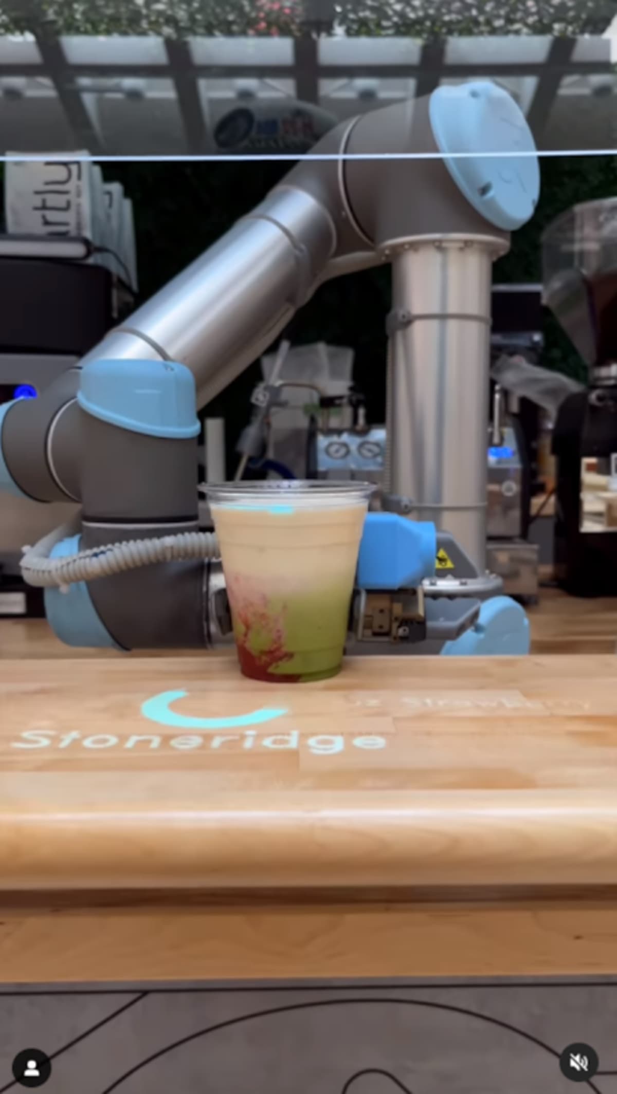 Artly Robot Coffee @ MUJI Hudson Yards - Photo 1