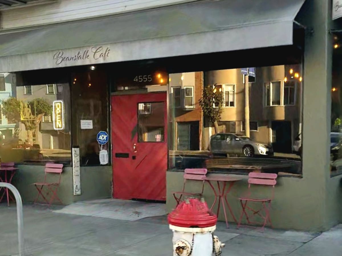 Beanstalk Cafe - Photo 5