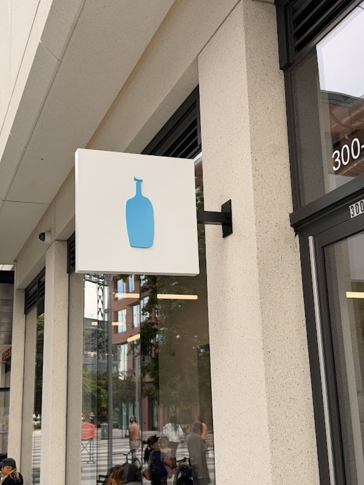Blue Bottle | Mission Rock - Photo 4