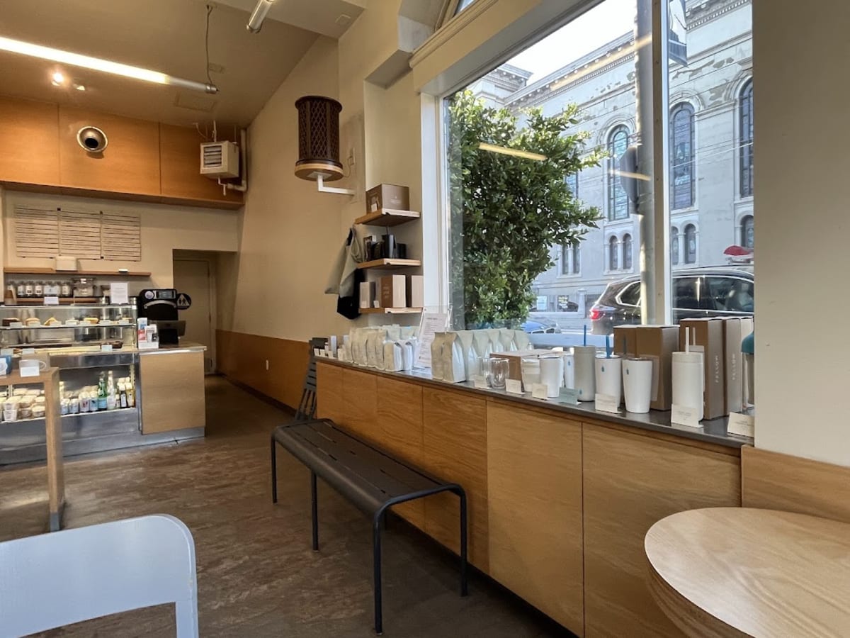 Blue Bottle Coffee - Photo 5